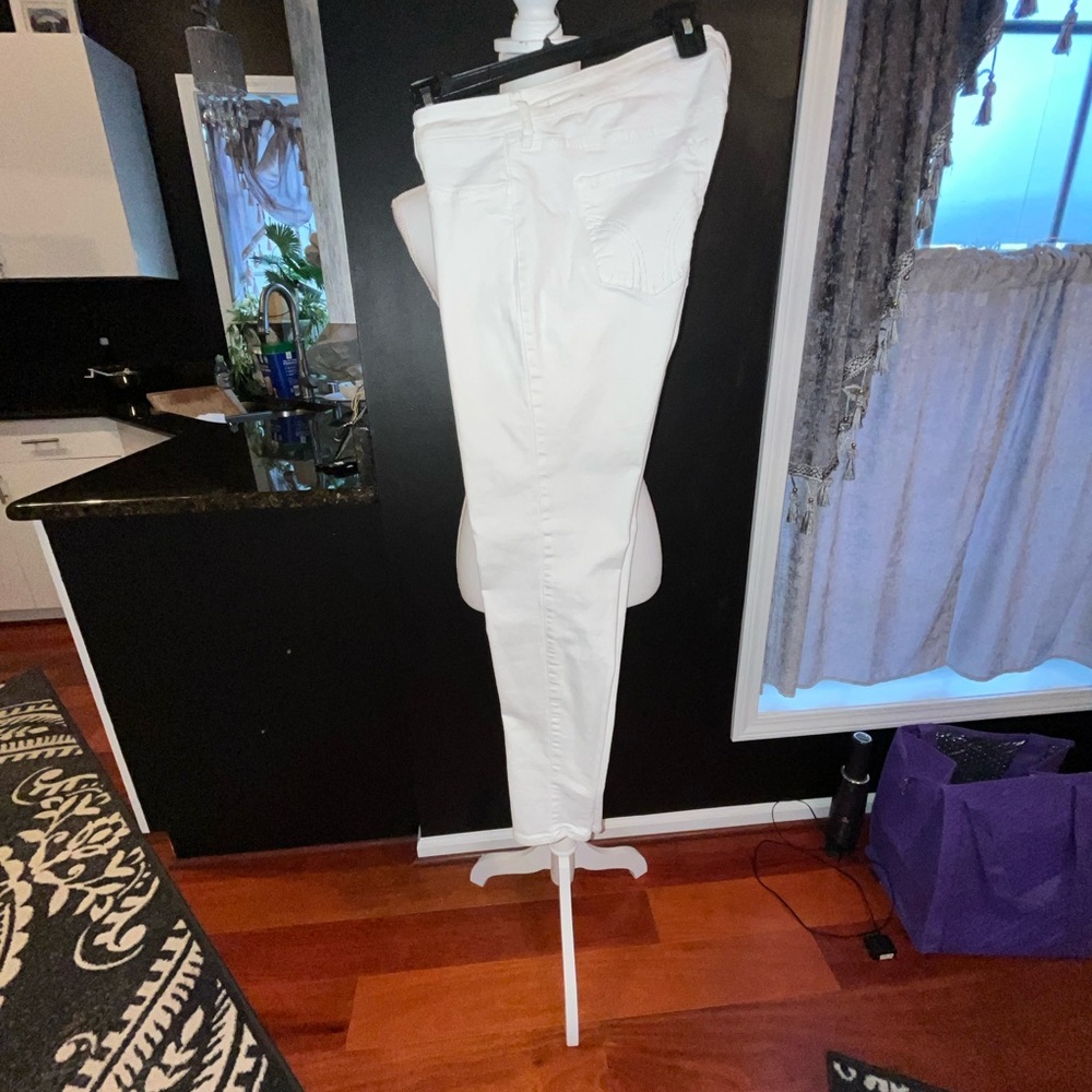 Women’s Super Skinny Hollister White Denim High-Rise Legging Size 13R
